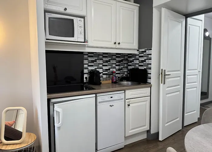 Bright With Pool And Golfview *