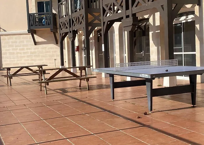 Appartamento Bright With Pool And Golfview